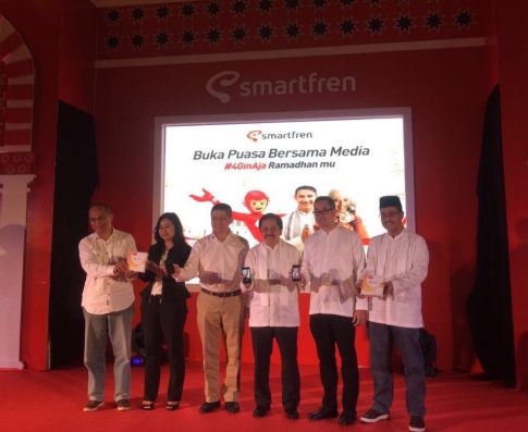 Smartfren-Evercoss luncurkan smartphone 4G Rp 800 ribuan