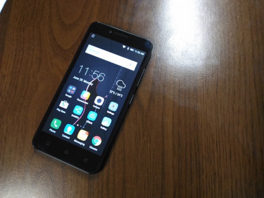 Lenovo Vibe C, ponsel 4G murah dengan layar luas