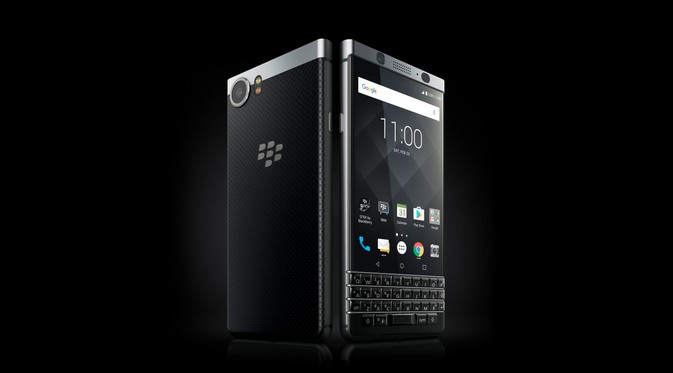 Siapa yang Pantas Pakai BlackBerry KeyOne yang Baru Dipamerkan Ini?