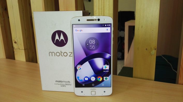 Review: Motorola Moto Z, Lebih dari Sekadar Smartphone Flagship