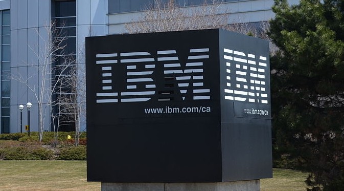 Ini Perusahaan Pertama di Indonesia yang Pakai Komputer IBM 80 Tahun Lalu