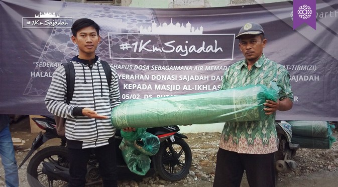 Amartha dan Kitabisa Berhasil Beber 1 KM Sajadah untuk Indonesia