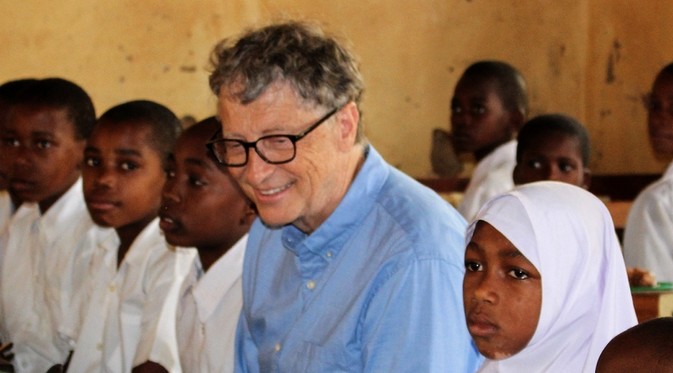 Ternyata, Bill Gates Juga Hobi Blusukan! Ini Buktinya!