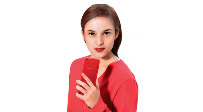 Baru 2 Hari, Oppo F3 Red Edition Sudah Langka di Pasaran!