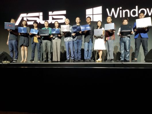 Microsoft Windows 10 Hadir di Semua Notebook Asus