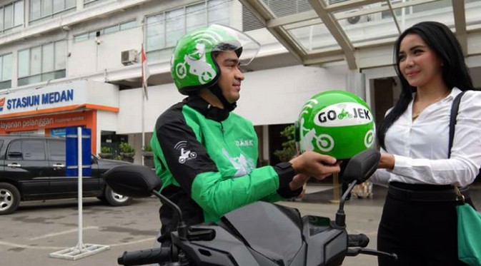 Banyakin Naik Go-Jek Bisa Dapat Mini Cooper 5 Door!