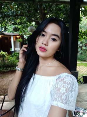 Resmi Meluncur, Berapa Harga Oppo F5?