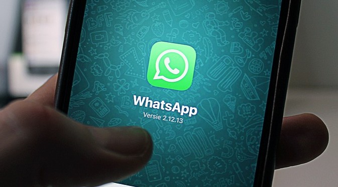 Ada Celah Keamanan di WhatsApp, Facebook Malah Santai