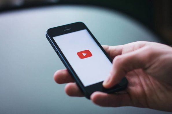 YouTube Sediakan Dark Mode pada Android dan iOS