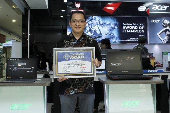 Acer Raih Top Brand Award 2018 Untuk Kategori Notebook