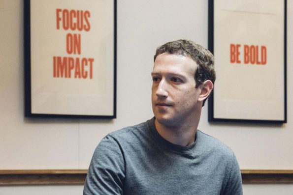 Mark Zuckerberg Janjikan Perlindungan Data Pengguna yang Lebih Baik