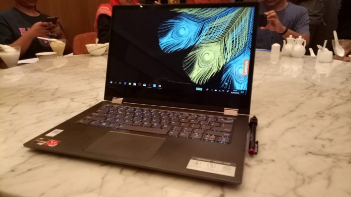 Lenovo Yoga 530, Jagoan Multimode, Pertama Usung Prosesor AMD