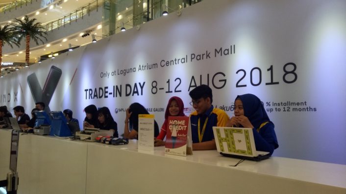 Laris Selama Pre-order, Oppo Find X Dijual Secara Trade-in