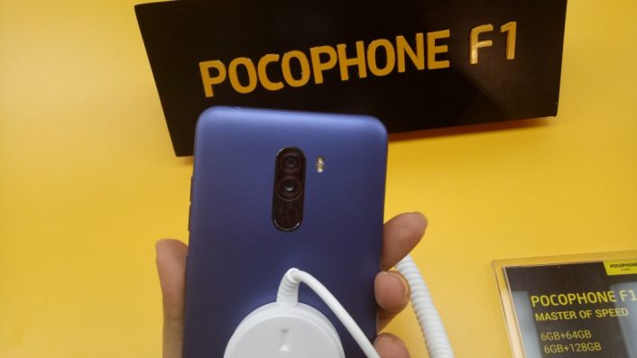 Heboh, Netizen Keluhkan Kamera Ponsel Pocophone F1 Rusak