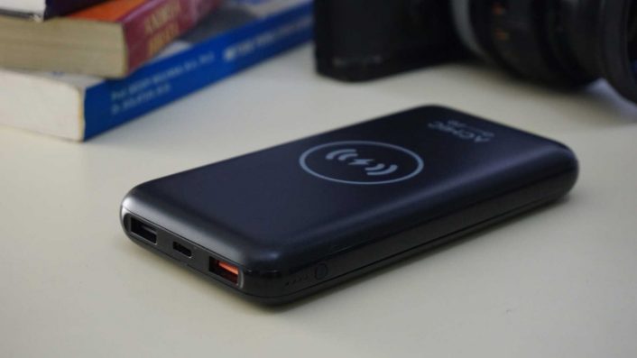 ACMIC Luncurkan Powerbank Berteknologi Wireless Charging