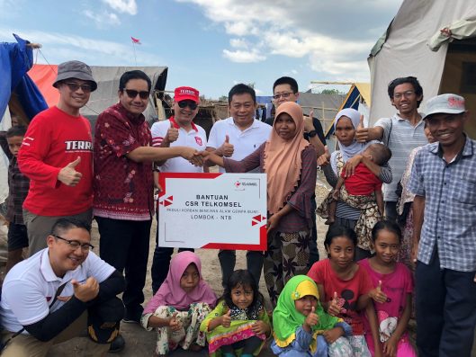 Sambil Pulihkan Jaringan, Telkomsel Salurkan Bantuan ke Lombok Lagi