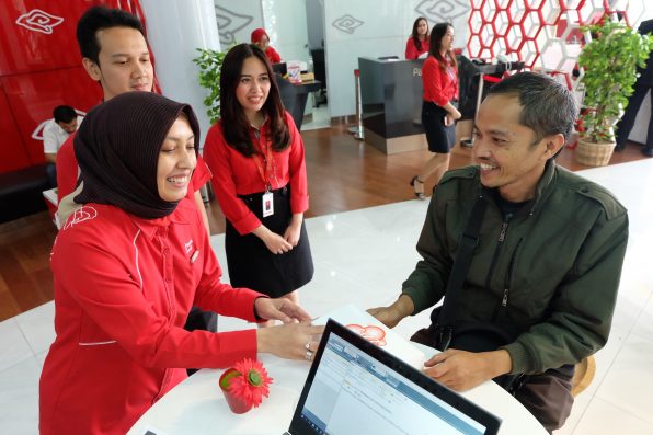 Sambut Hari Pelanggan Nasional, Telkomsel Bagi-bagi Hadiah Menarik