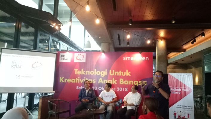 Smartfren Dorong Milenial Gali Kreativitas Tanpa Batas