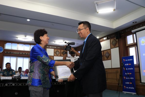 XL Axiata Terus Perbaiki Jaringan dan Salurkan Bantuan Pascagempa Lombok