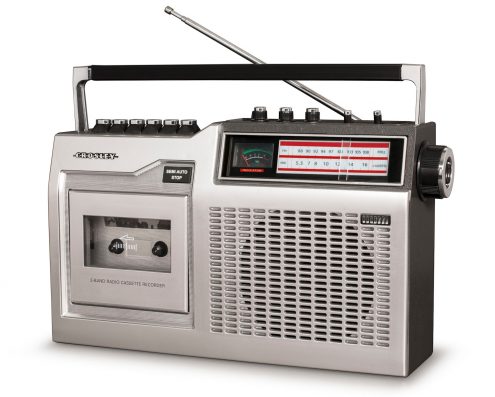 Radio Kaset Ini Bisa Temani Anda Bernostalgia