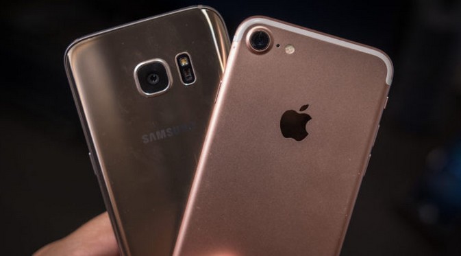Samsung dan Apple Didenda Gara-gara Smartphone-nya Lemot
