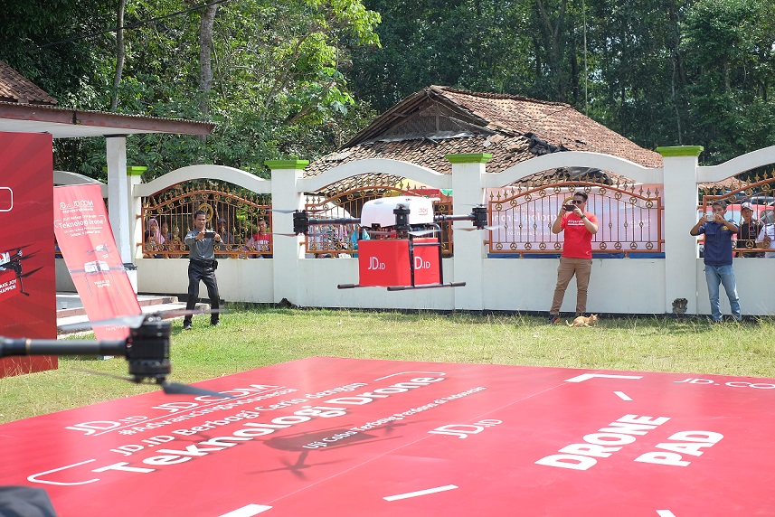 JD.com Sukses Kirim Barang Pakai Drone di Indonesia