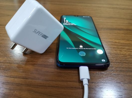 Oppo Rilis Car Charger dan Powerbank Bertenaga SuperVOOC