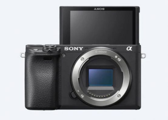 Kamera Mirrorless Sony A6400 Cocok Temani Nge-Vlog