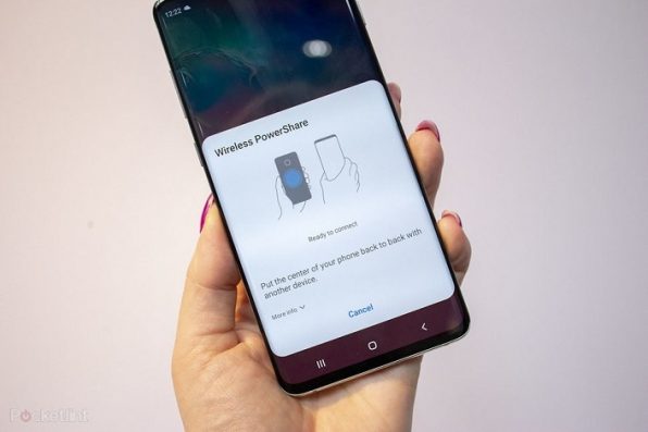 Berkat Fitur Ini, Samsung Galaxy S10 Bisa Menjelma Jadi Powerbank