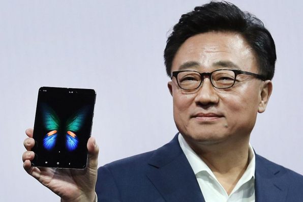 CEO Samsung: Galaxy Fold Tidak akan Terlambat (Lagi)