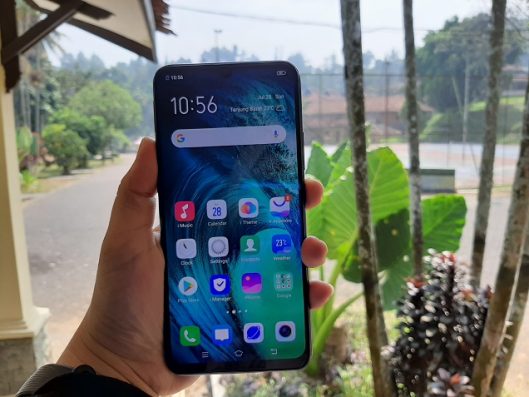 Review Vivo S1: Kamera dan Sensor Jari di Layar Jadi Andalan