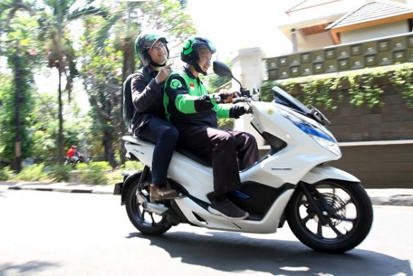 Gojek Uji Coba Penggunaan Motor Listrik di Indonesia