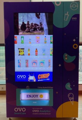 Belanja Tinggal Scan, OVO Bangun Vending Machine SmartCube