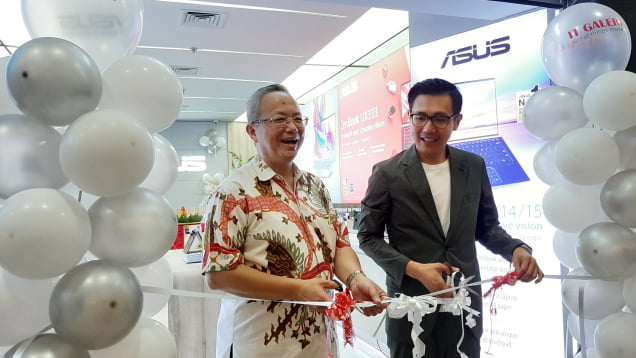 Asus Buka Gerai Zenbook Premium Pertama di Indonesia