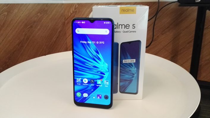 Review realme 5: Smartphone Multimedia dengan Quad Camera, Layar dan Baterai Besar Harga Rp 2 Jutaan