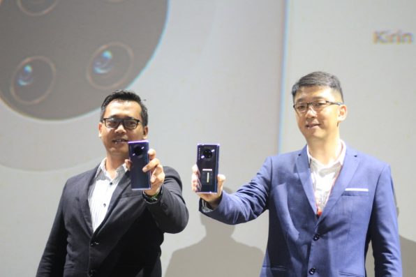 Huawei Mate 30 Pro Resmi Masuk Pasar Indonesia