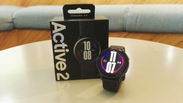 Review Samsung Galaxy Watch Active 2: Tampil Eksklusif dengan Under Armour