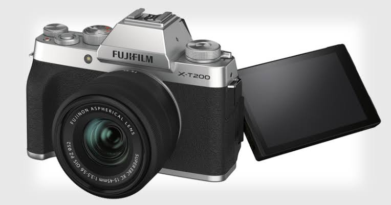 Fujifilm Umumkan Kamera Mirrorless X-T200 Terbaru