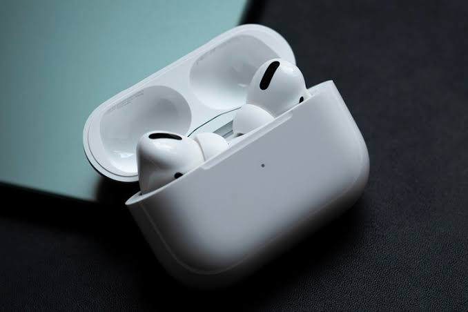 Kabar Baik, Apple Siapkan AirPods Versi Murah