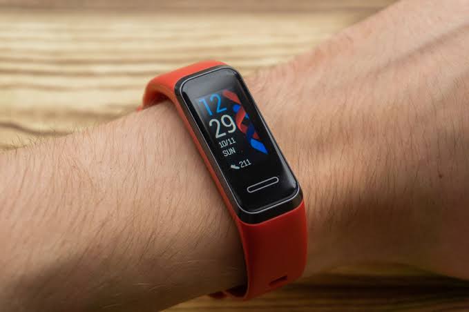 Huawei Bakal Hadirkan Smartband dan Smartwatch Terbaru?