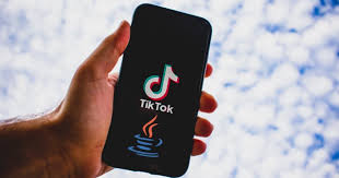 Oracle Latah Minat Akuisisi TikTok