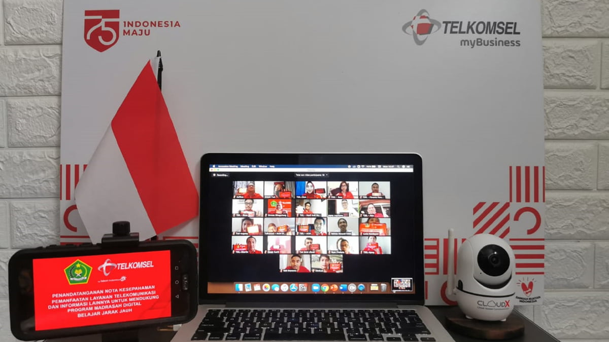 Telkomsel Bersama Kementerian Agama Perkuat Inisiatif Program Madrasah Digital Belajar Jarak Jauh