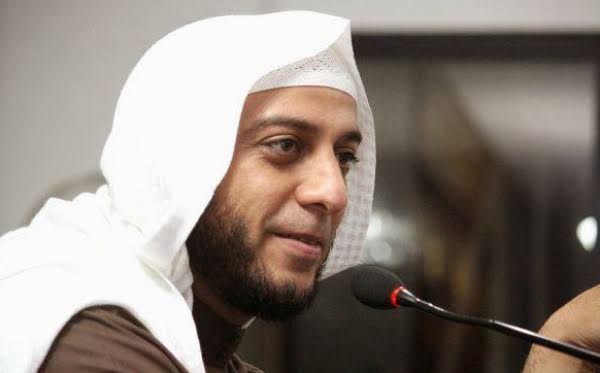 Pelaku Penusukan Syekh Ali Jaber Disebut Gila, Ini Kata Netizen
