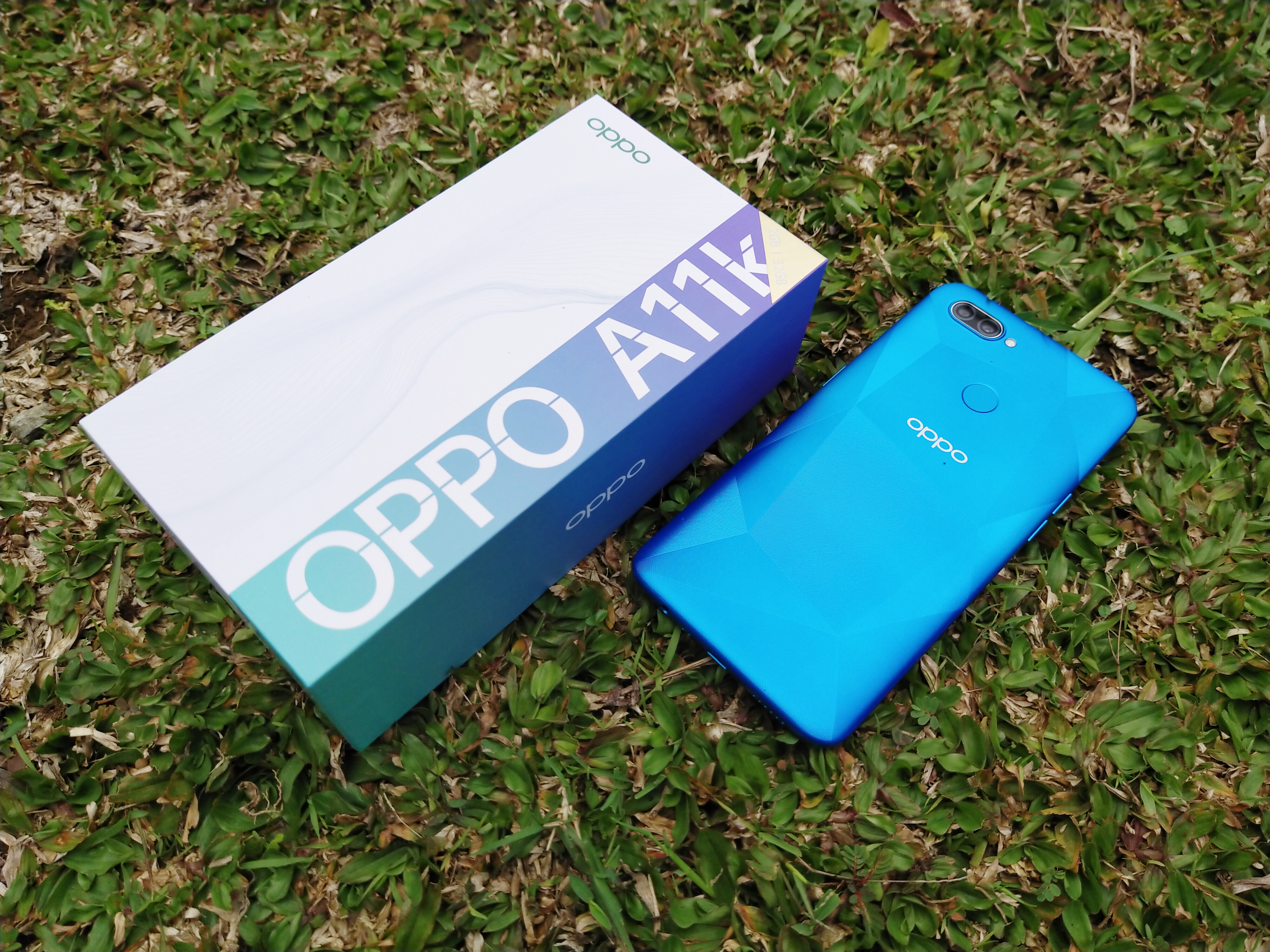 Unboxing OPPO A11K, Ponsel Harga Sejutaan