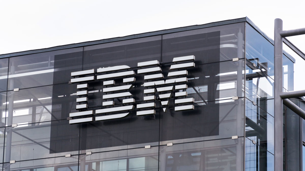 Rencana Berani IBM Untuk Memimpin Pasar Hybrid Cloud Senilai USD 1 Triliun