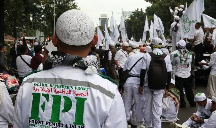 Anggota FPI Ditembak Polisi, Netizen Minta Rekaman CCTV