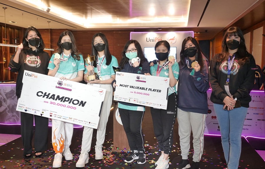 Ratusan Ribu Penonton Jadi Saksi Belletron Era Boyong Piala UniPin Ladies Series MLBB 2021