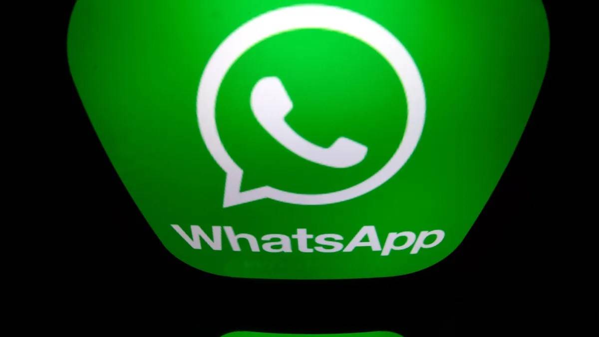 Fitur Baru WhatsApp Bisa Blur Foto Sebelum Kirim