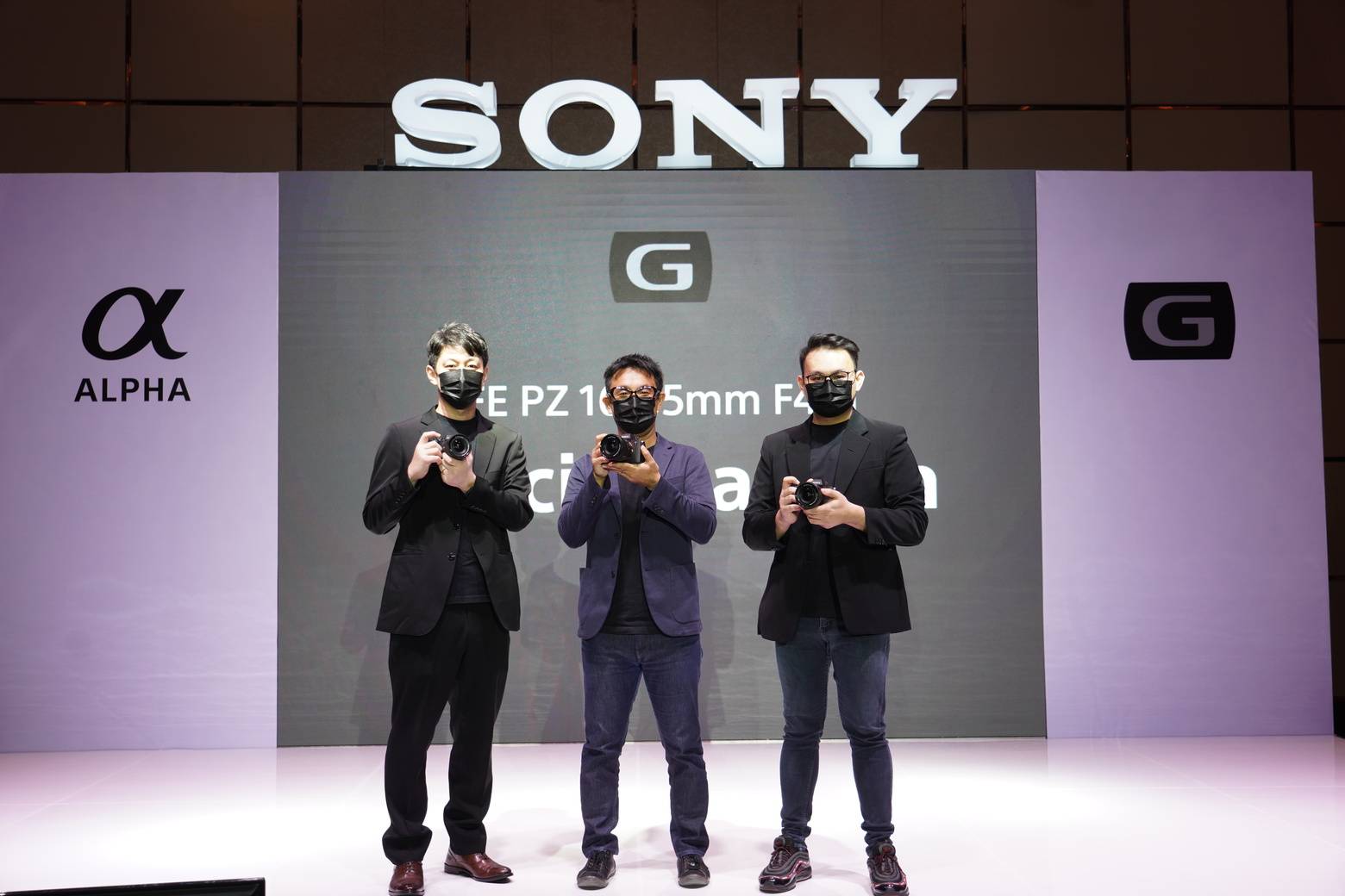 Sony Luncurkan Lensa Power Zoom Teringan di Dunia