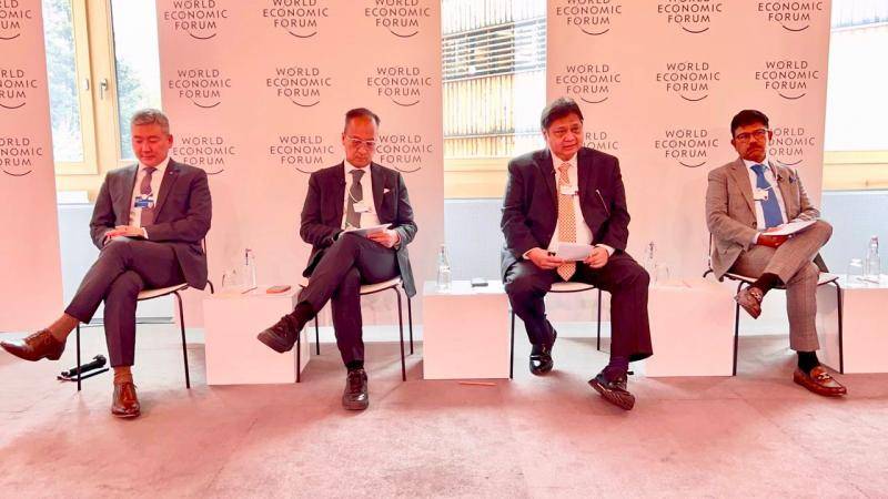 Kominfo Diskusikan Isu Global dengan CEO WEF